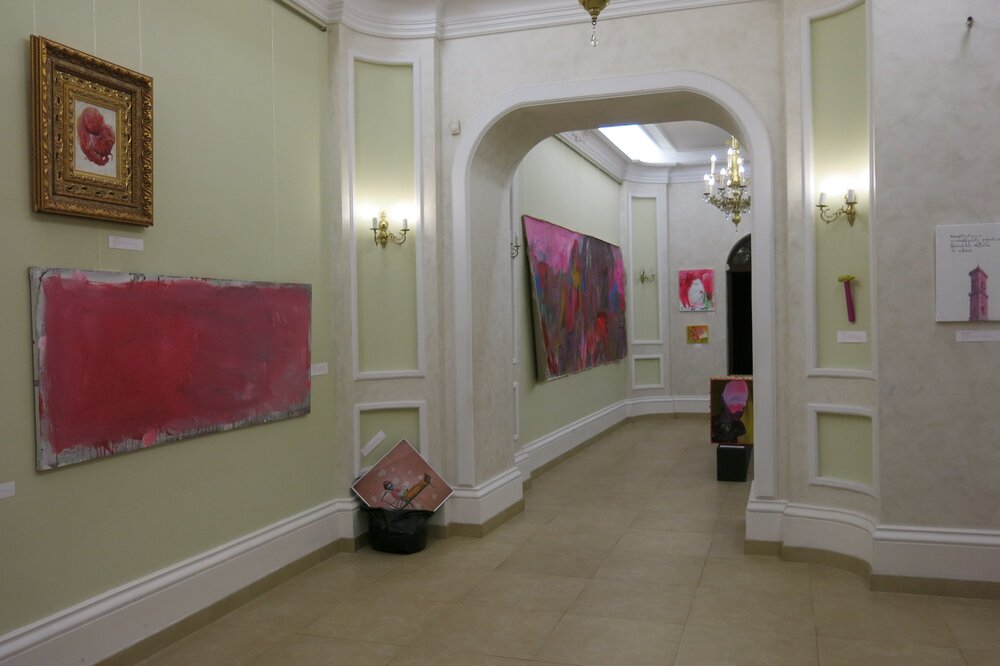 «Рожева виставка», галерея Гарі Боумена, Львів, 2019. Фото надане Анітою Немет