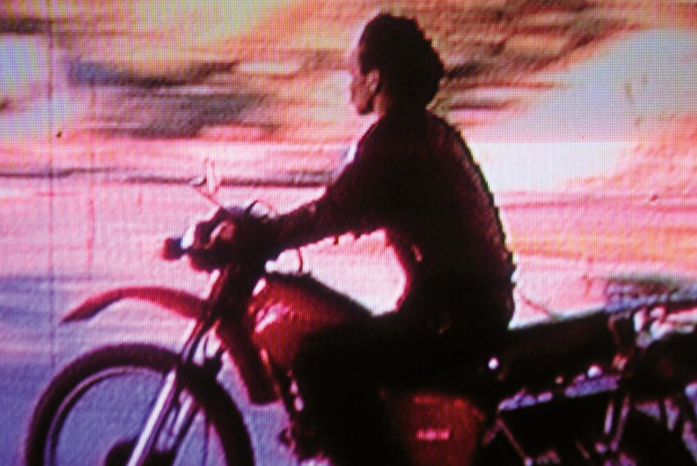 Героїня Андреа Вольф. Кадр із фільму «Листопад», 2004