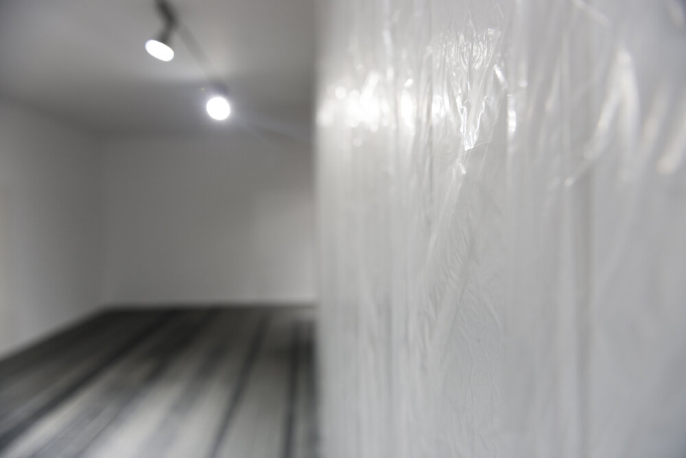 «Трансфер»: персональна виставка Міхала Будни «Без назви» (2012). Фотографії надані PinchukArtCentre © 2012. Фотограф: Сергій Іллін.
